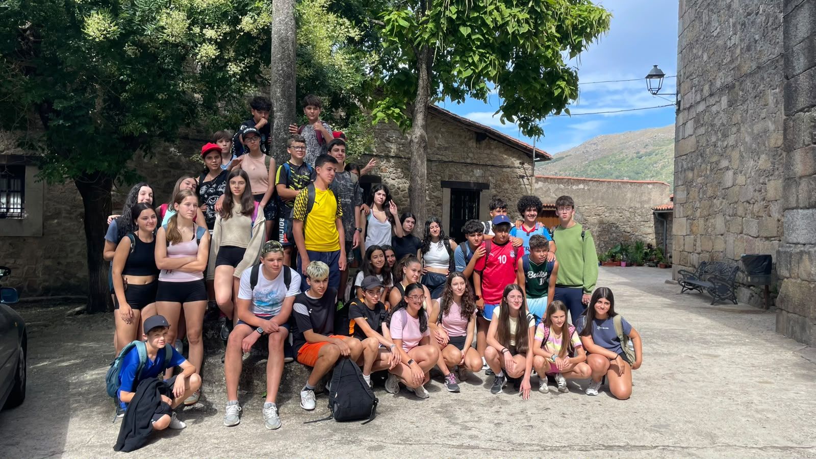 Participantes en el campamento de Valverde del Fresno