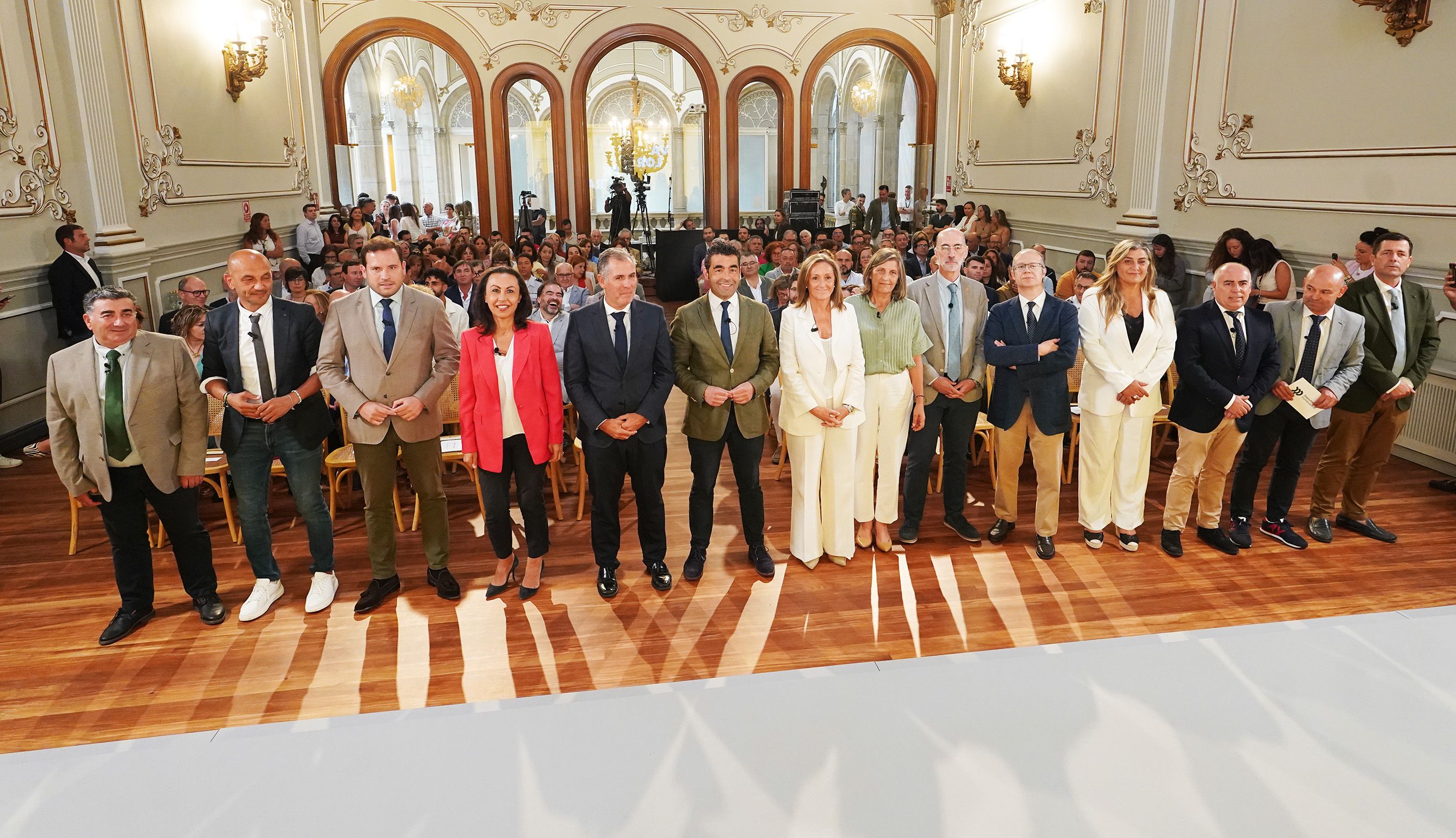 Celebración de los tres años de gobierno de Luis López en la Deputación