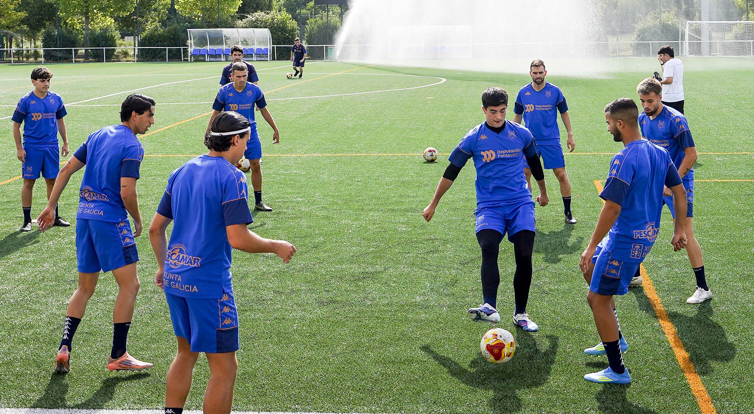 Primer entrenamiento de la temporada 26/27 del Pontevedra CF Primer entrenamiento de la temporada 26/27 del Pontevedra CF