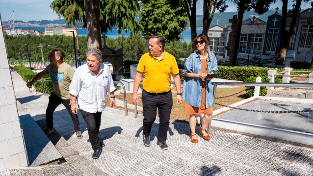 Visita al cementerio de Lourizán Visita al cementerio de Lourizán