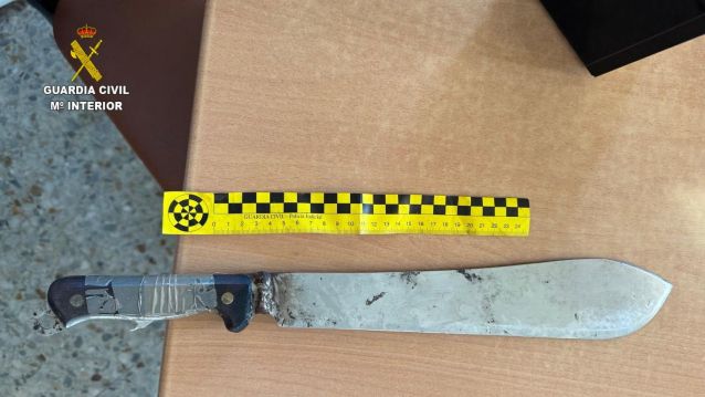Una de las armas de la banda que asaltaba bares en la provincia Una de las armas de la banda que asaltaba bares en la provincia