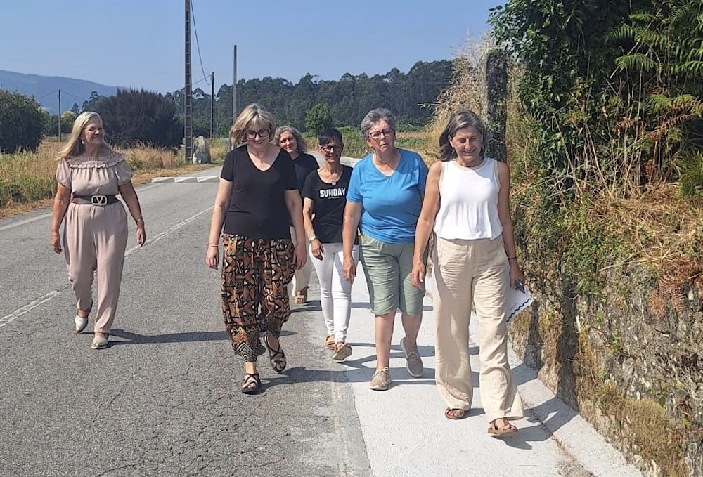 Belén Cachafeiro, deputada de infraestruturas, visita estradas en Cuntis