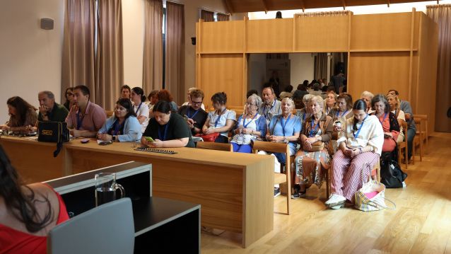 Vecinos de Mollavao presentes en el Pleno Vecinos de Mollavao presentes en el Pleno
