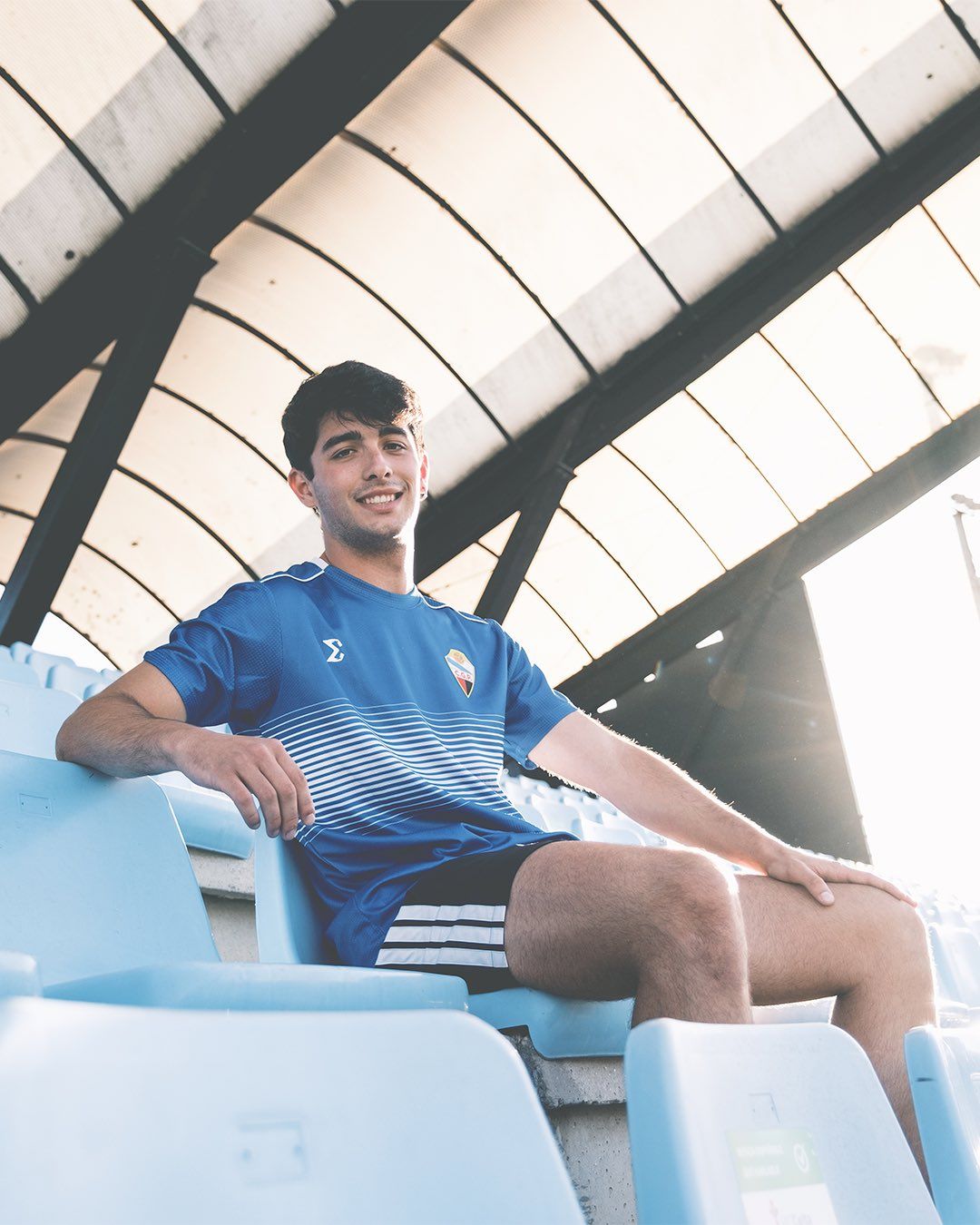 Álex Coira, nuevo jugador del Arosa