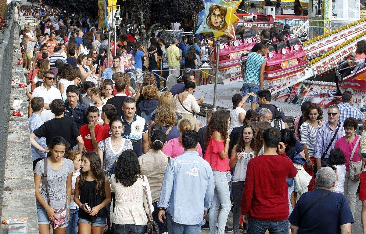 Día del niño en las atracciones de la Fiesta de la Peregrina Día del niño en las atracciones de la Fiesta de la Peregrina
