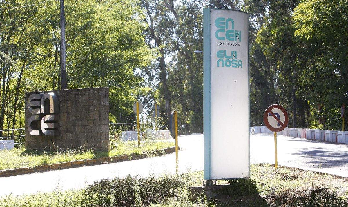 Entrada ao complexo industrial Ence Elnosa