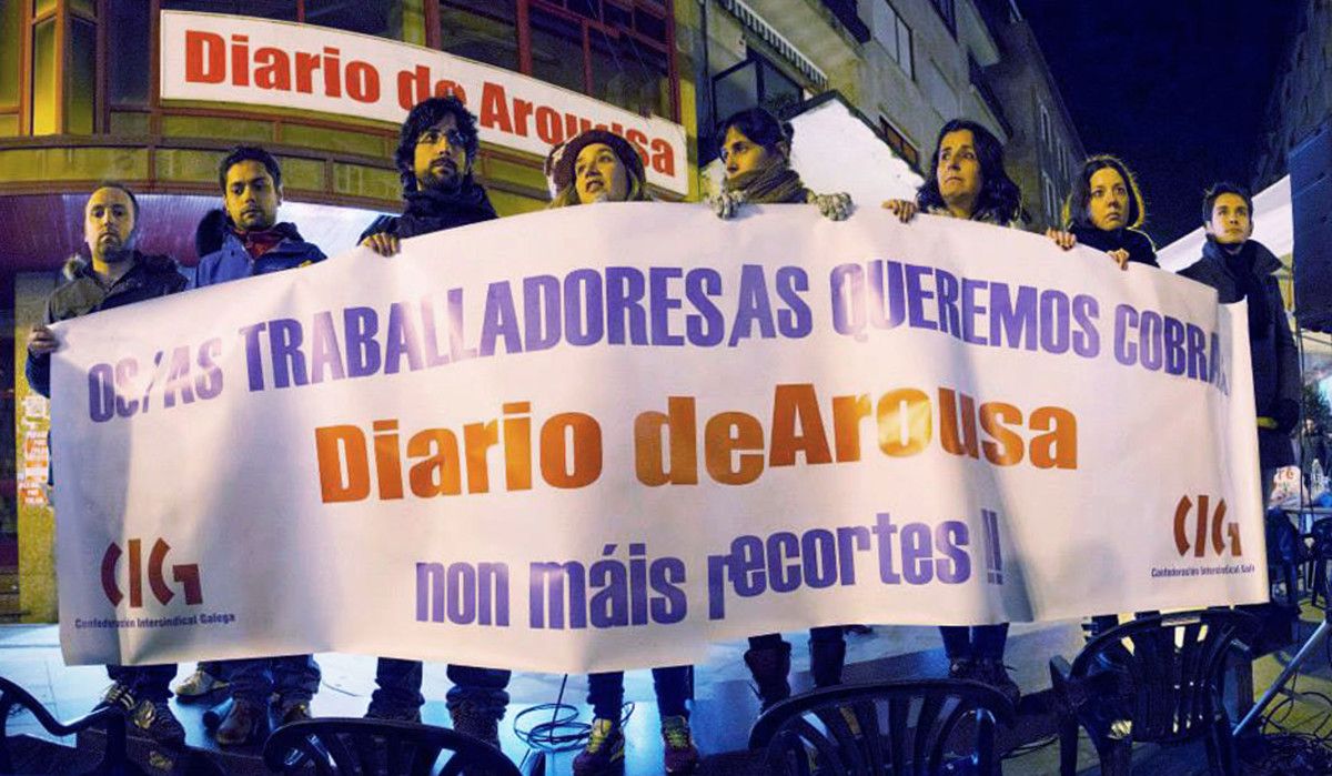 Concentración de trabajadores del Diario de Arousa el 23 de enero