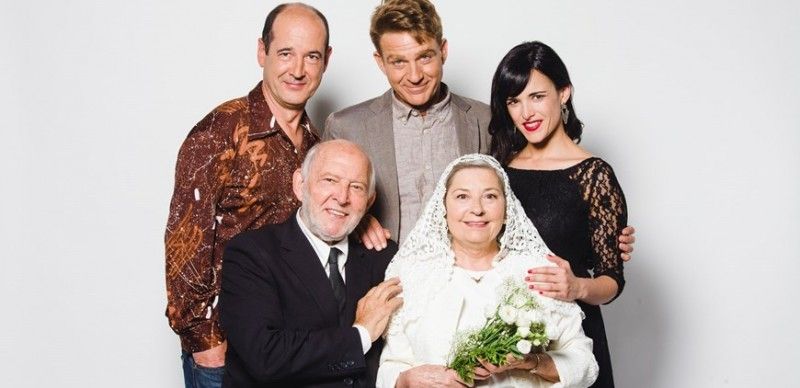 Elenco actoral de la obra de teatro "El hijo de la novia"