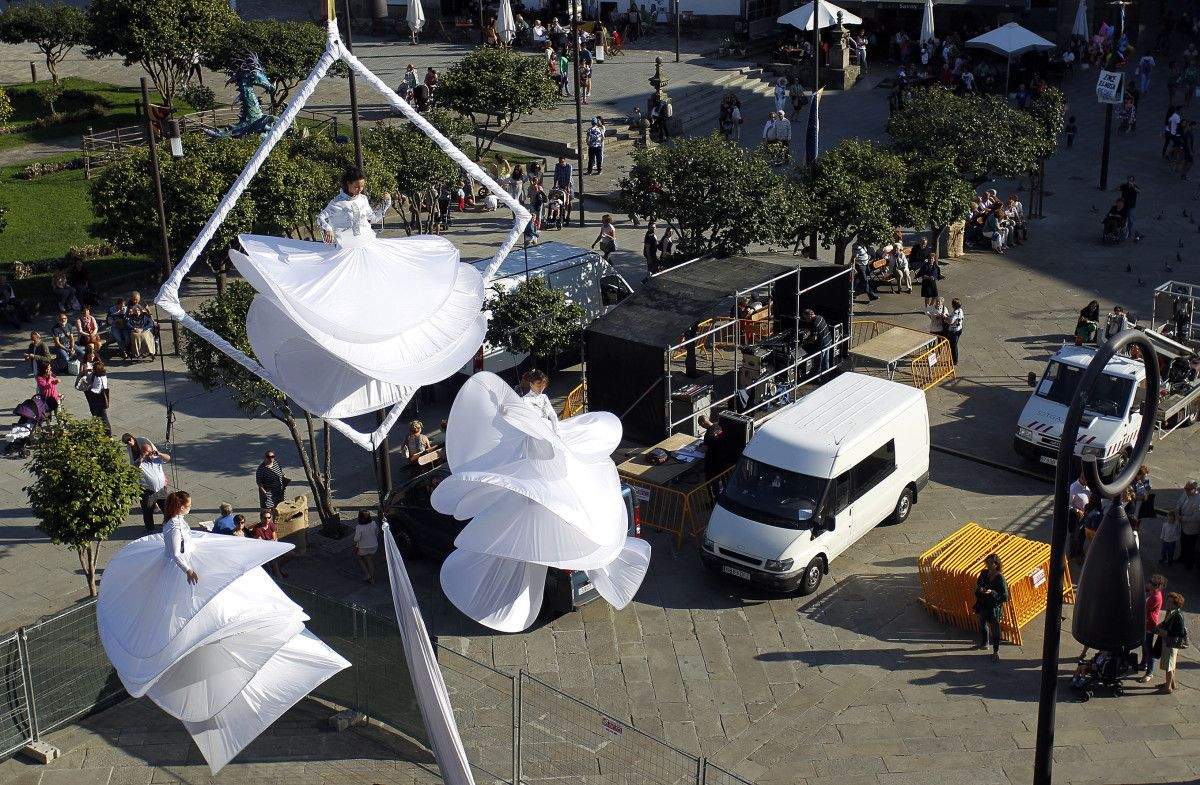 Ensayo del espectáculo inaugural de la Feira Franca 2015 Ensayo del espectáculo inaugural de la Feira Franca 2015