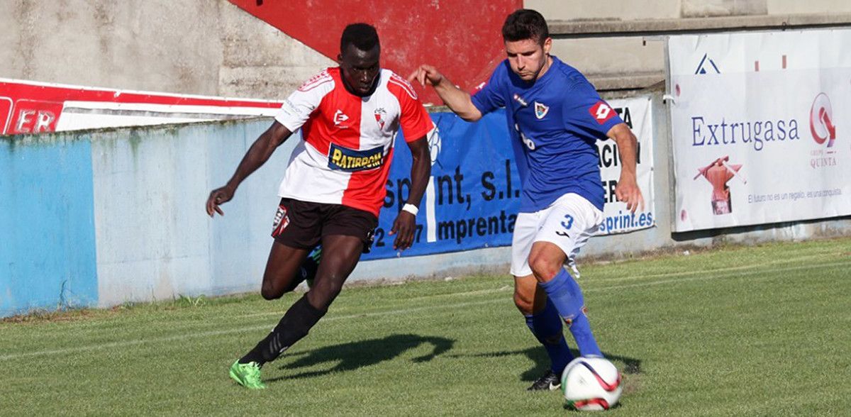 Sylla no partido entre Arosa e Bergantiños na Lomba