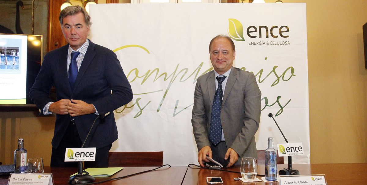 Antonio Casal, Director de Ence Pontevedra, y Carlos Casas, Jefe de Calidad y Medio Ambiente