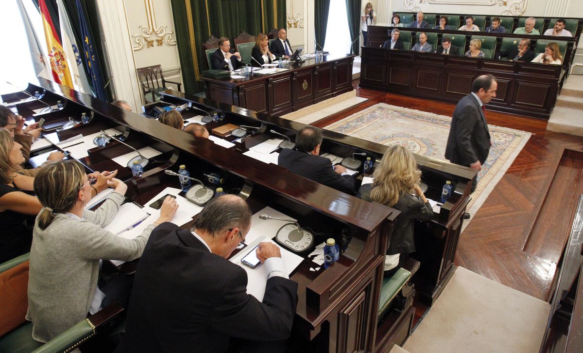 Pleno de la Deputación de Pontevedra