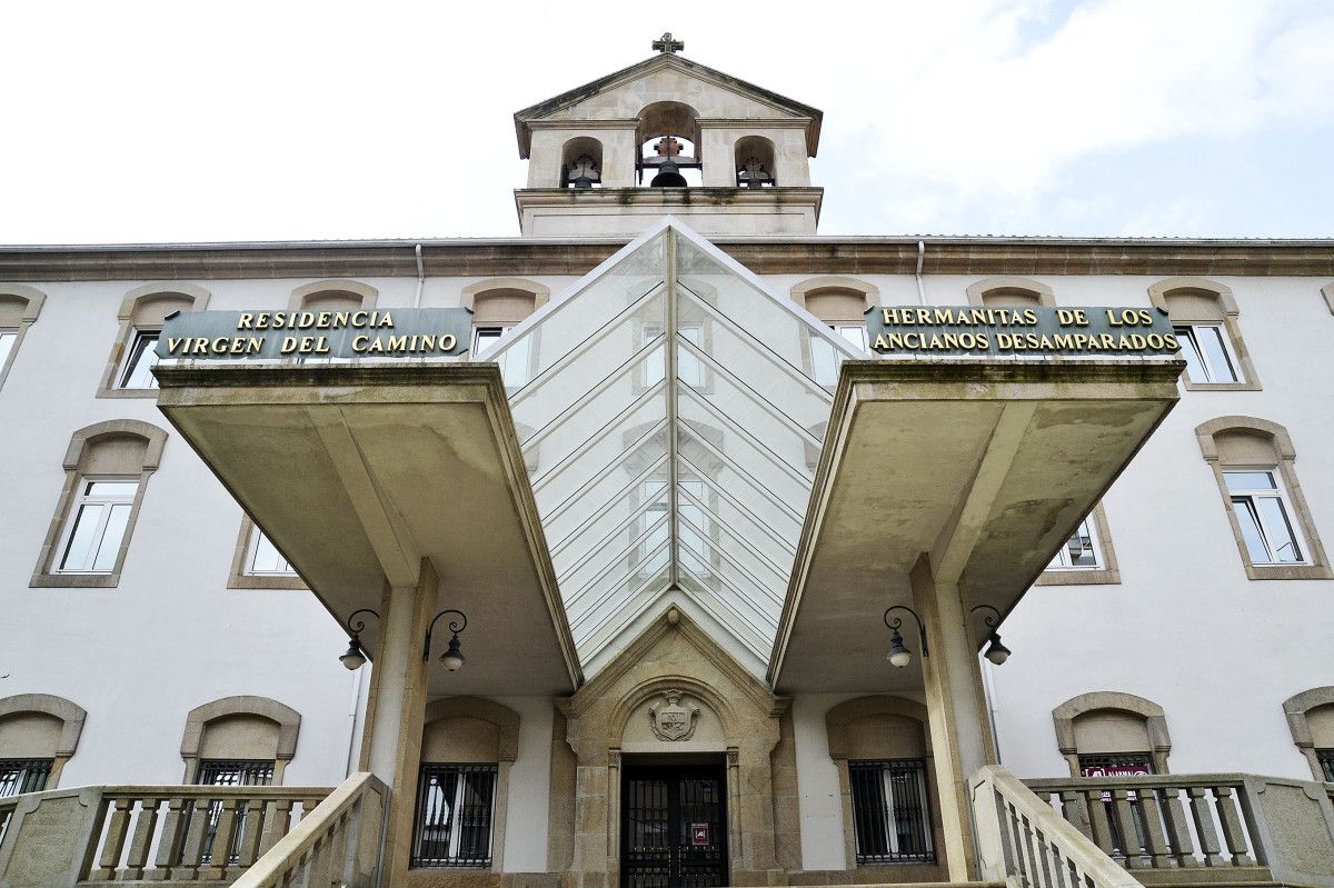 Edificio en donde se encontraba el Asilo de Ancianos en Loureiro Crespo