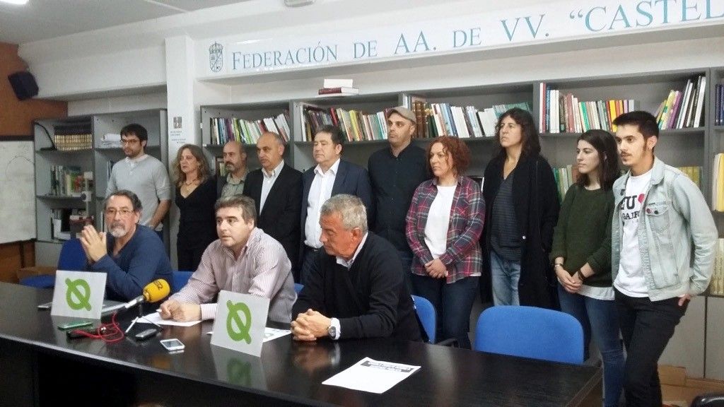 Representantes dos colectivos unidos na fronte social e política anti ENCE