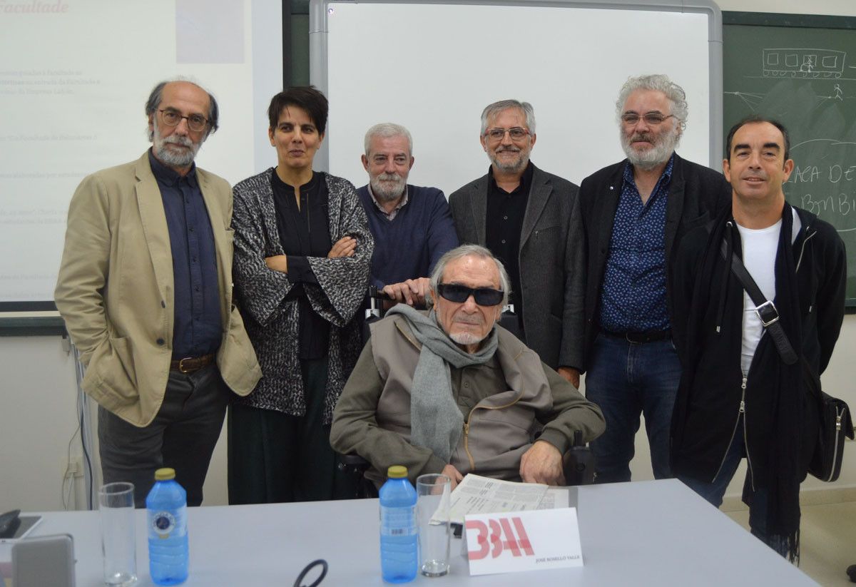 De Laiglesia, García, Chavete, Meana, Barcia, Hernández y Roselló, en primer término, son los siete decanos con los que contó la facultad (archivo, 2015)