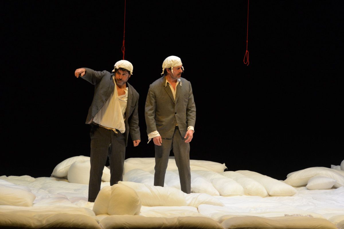 Ponteatro: 'Bobas & Galegas' de Mofa e Befa en el Teatro Principal