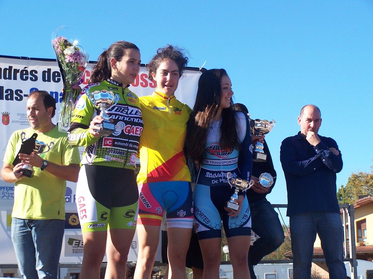 Irene Trabazo no podio do XI Trofeo San Andrés de Ciclocrós