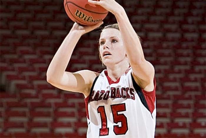 Skye Rees, nueva jugadora del Arxil en su etapa en Arkansas