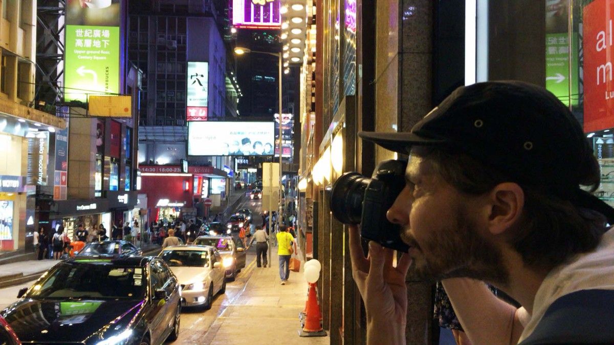 Álex Rodríguez, operador de cámara pontevedrés que vive en Hong Kong