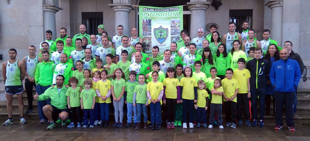 Presentación de los equipos del Club Deportivo Pinarium