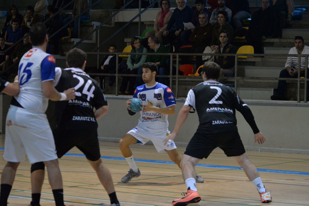 Partido entre Cisne e Amenabar Zarautz no CGTD