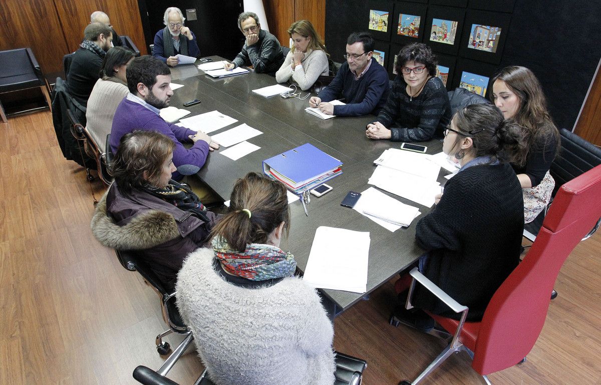 Miembros de la comisión especial de presupuestos en el Concello de Pontevedra