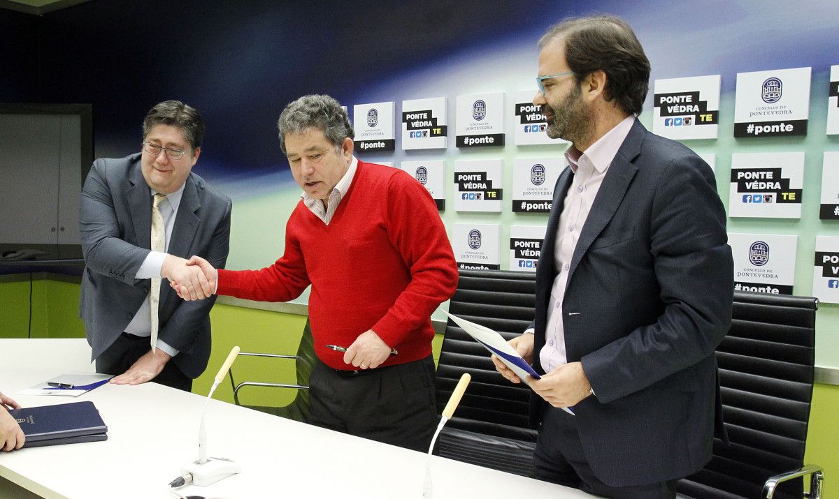 O alcalde de Pontevedra cos representantes de Froiz e de Viaqua