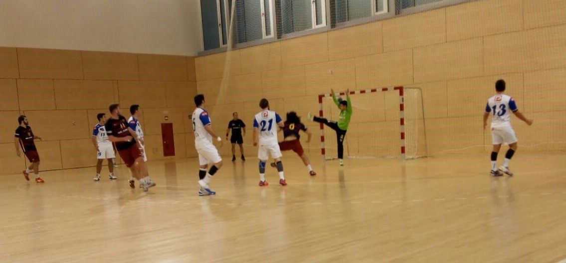 Partido entre Barcelona B e Cisne na Ciutat Esportiva Joan Gamper