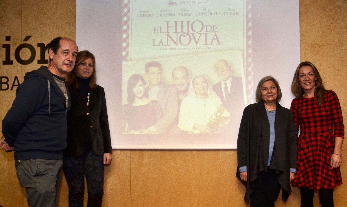 Presentación en Pontevedra de la obra de teatro "El hijo de la novia"