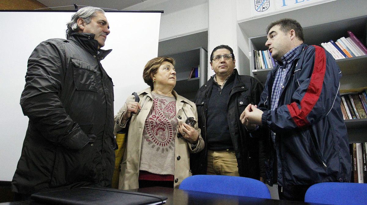 Representantes das tres federacións de asociacións veciñais