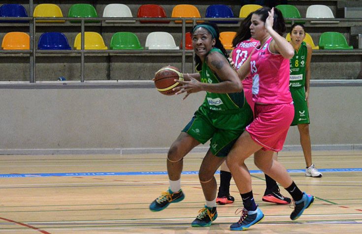 Yanique Gordon en el partido entre Arxil y Badajoz