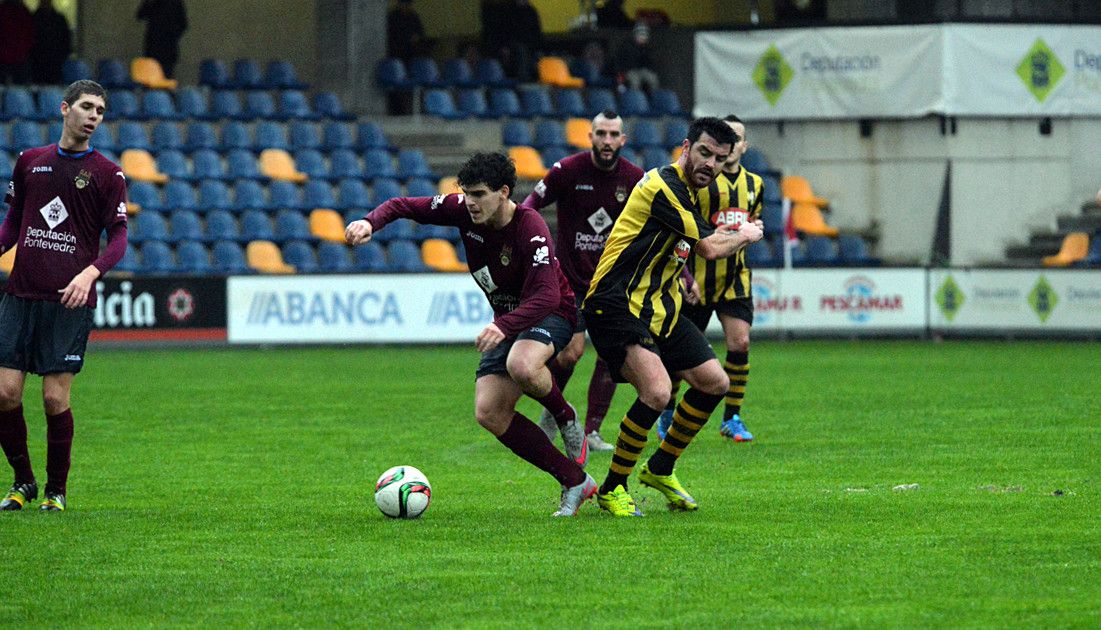 Partido de Copa Federación entre Pontevedra y Rápido de Bouzas en Pasarón Partido de Copa Federación entre Pontevedra y Rápido de Bouzas en Pasarón