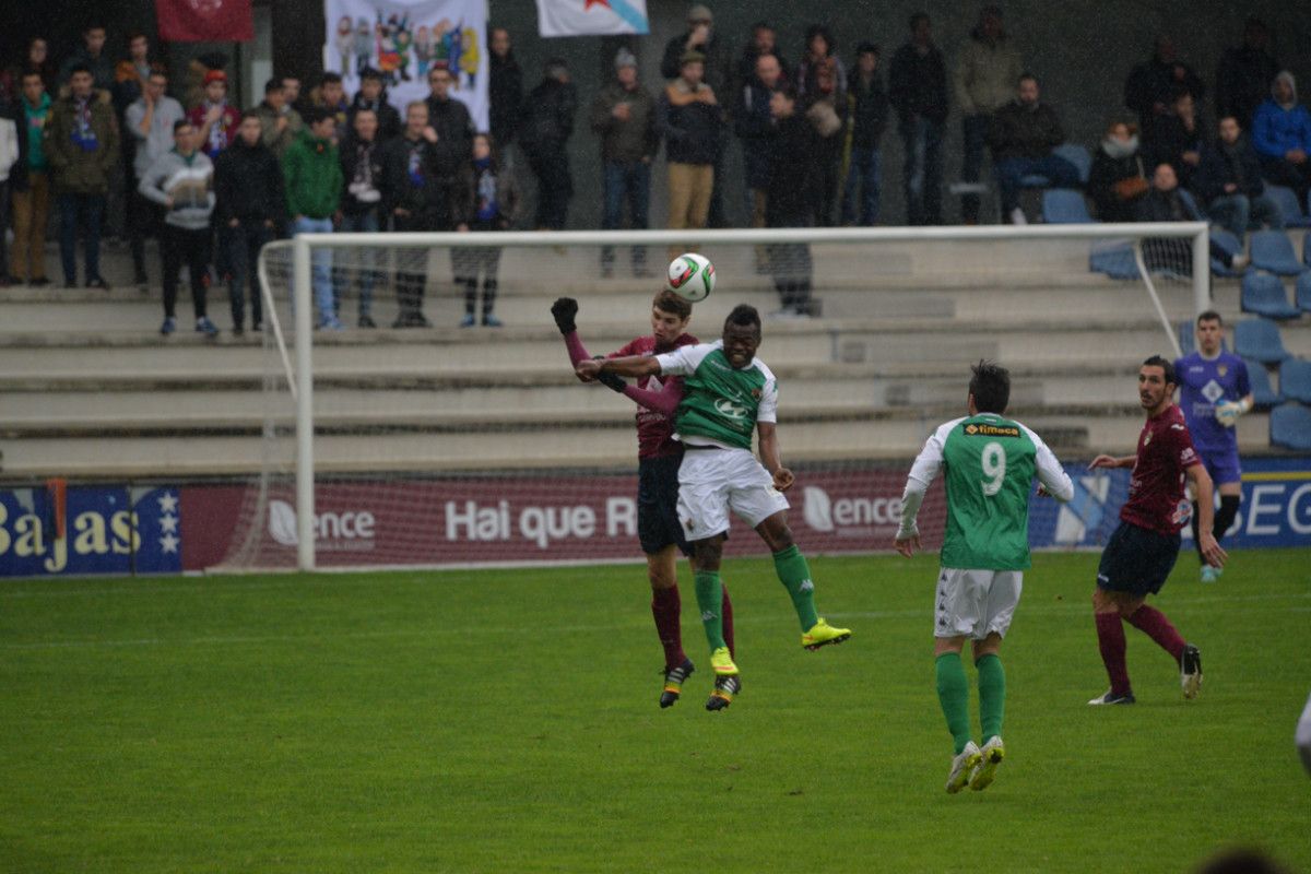 Partido entre Pontevedra y CP Cacereño en Pasarón Partido entre Pontevedra y CP Cacereño en Pasarón