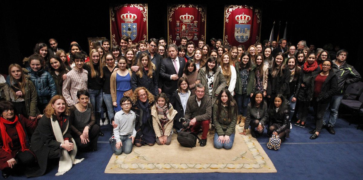 Calros Solla e o IES Luis Seoane reciben os premios Cidade de Pontevedra