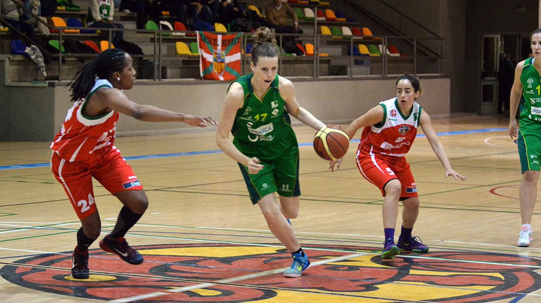 Skye Rees en un partido con el Arxil