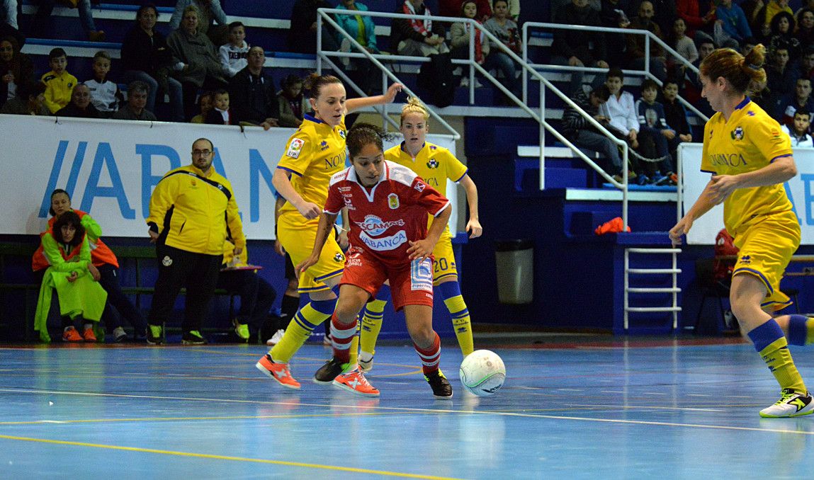 Partido entre Poio Pescamar e Alcorcón na Seca