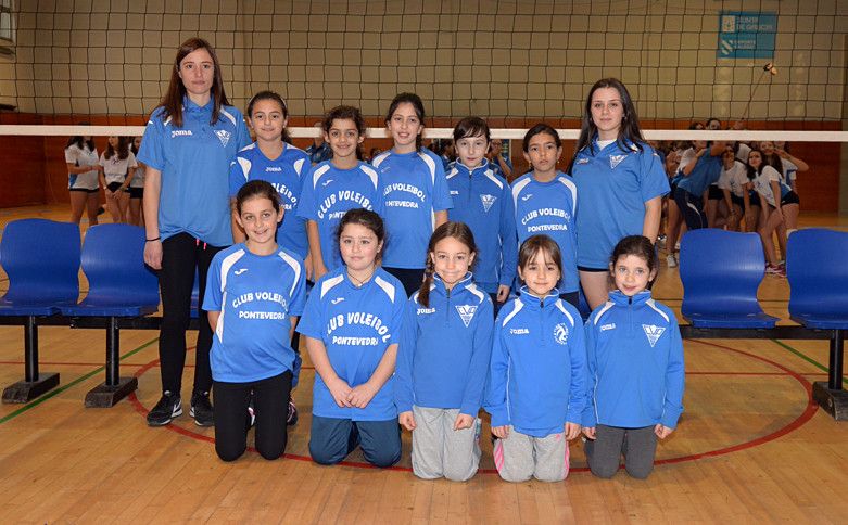 Presentación de los equipos del Club Voleibol Pontevedra