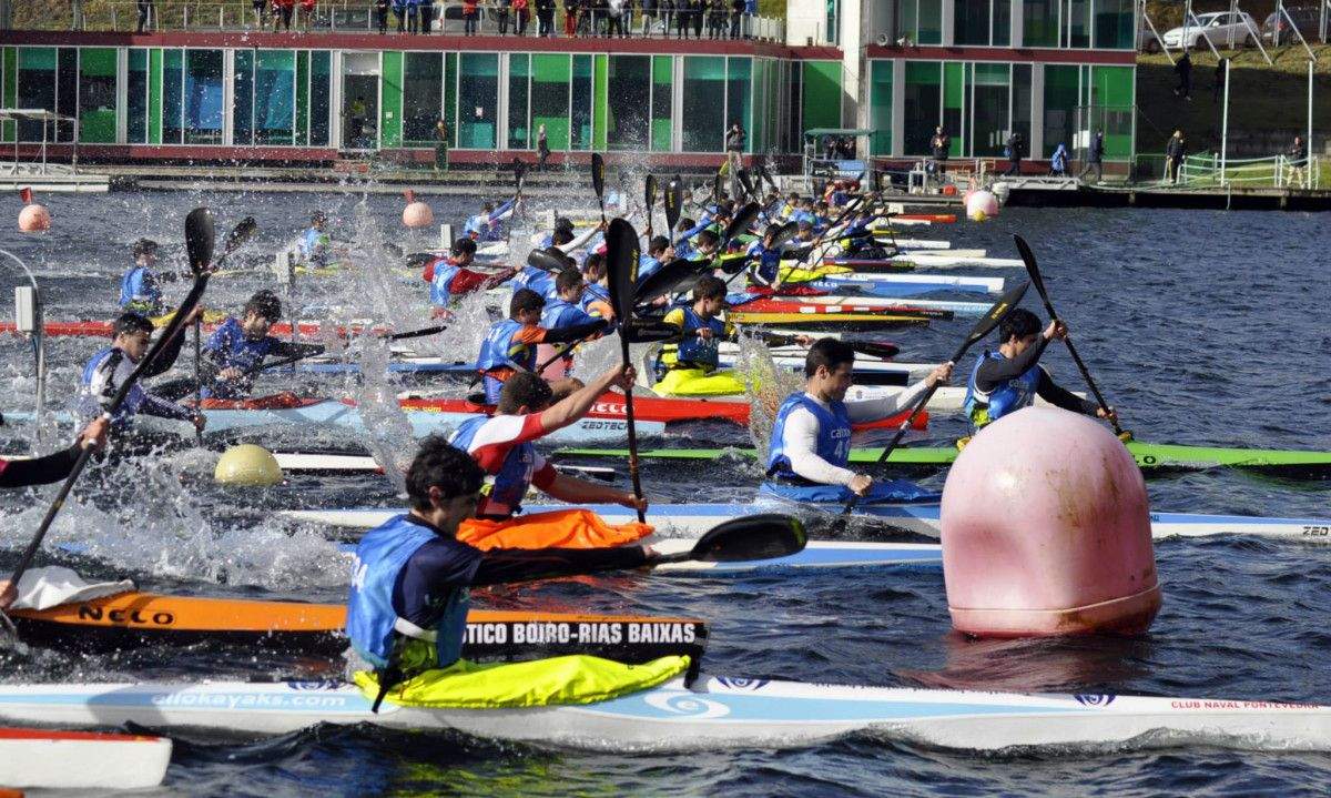 Regata organizada pola Federación Galega no encoro de Pontillón do Castro