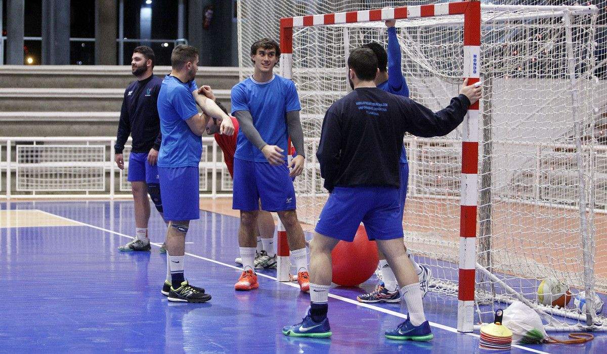 Entrenamiento del Teucro en el Municipal