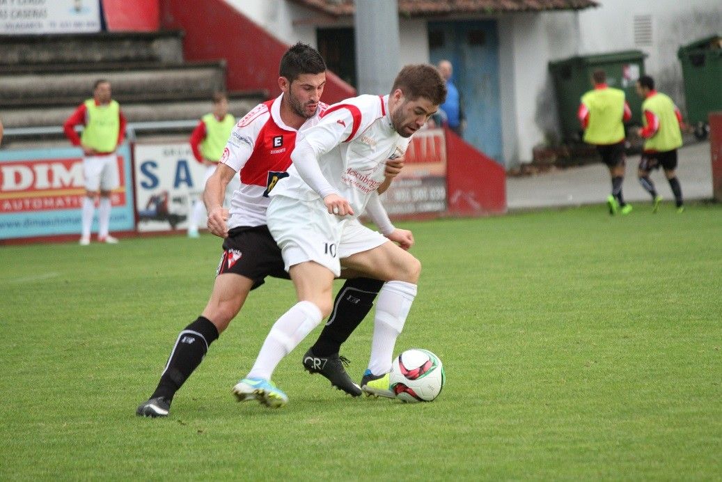 Un partido do Arosa na Lomba na presente temporada