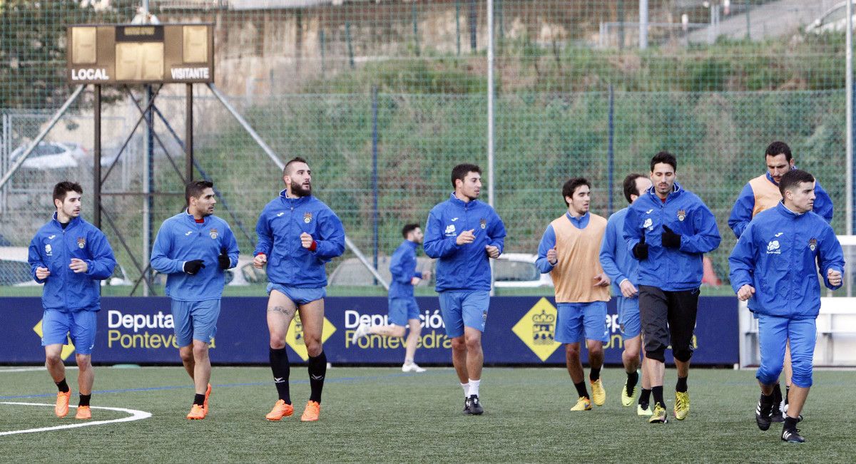 Adestramento do Pontevedra en Príncipe Felipe