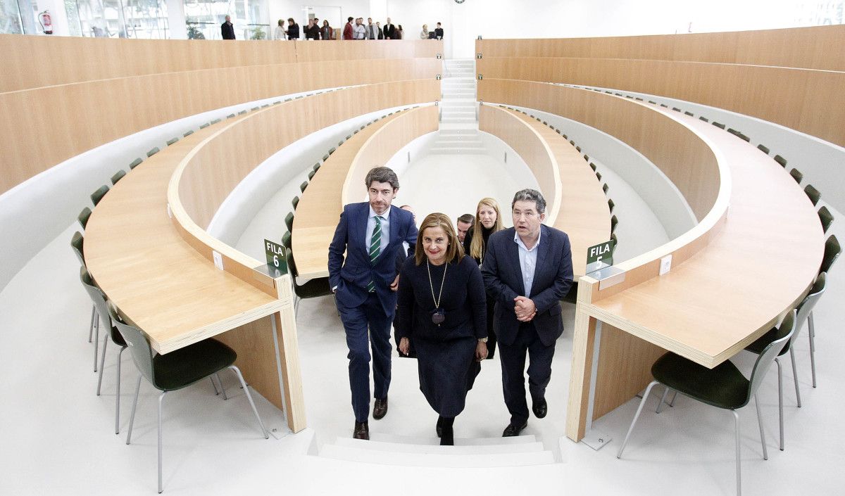 Aula Magna del Centro Asociado de la UNED de Pontevedra
