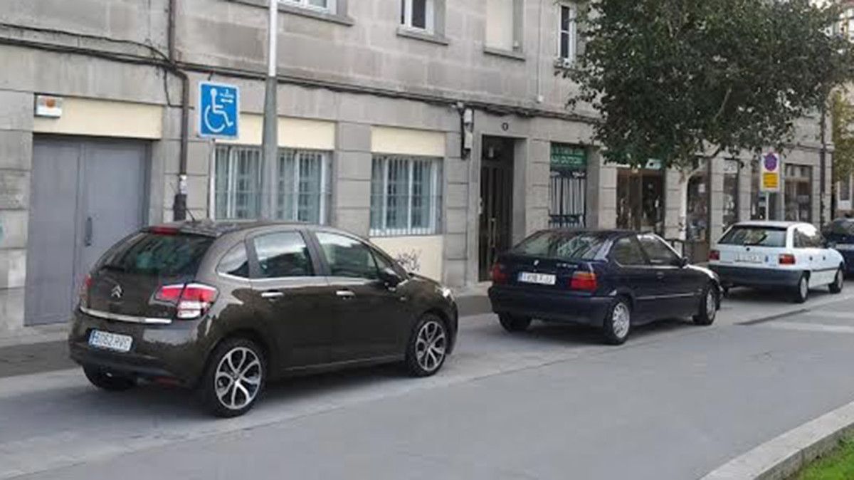 Estacionamiento reservado para personas con discapacidad