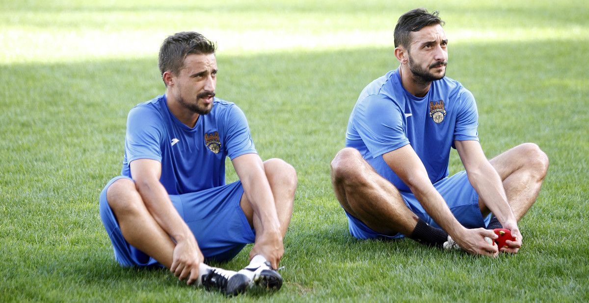Adrián Mouriño e Pablo Carnero nun adestramento en Pasarón