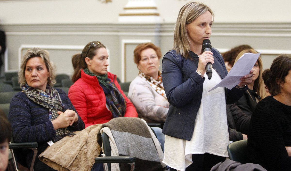 Intervención das traballadoras de Linorsa no Pleno da Deputación