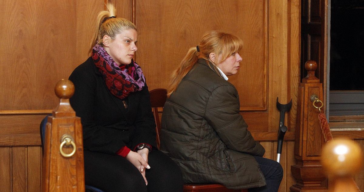 Rocío Gondar y Albertina Táboas, durante la lectura del veredicto por el crimen de Chancelas