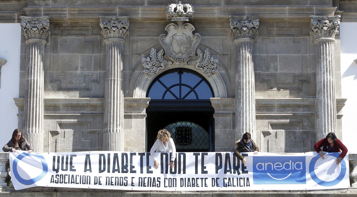 Pancarta no Concello no Día Mundial da Saúde