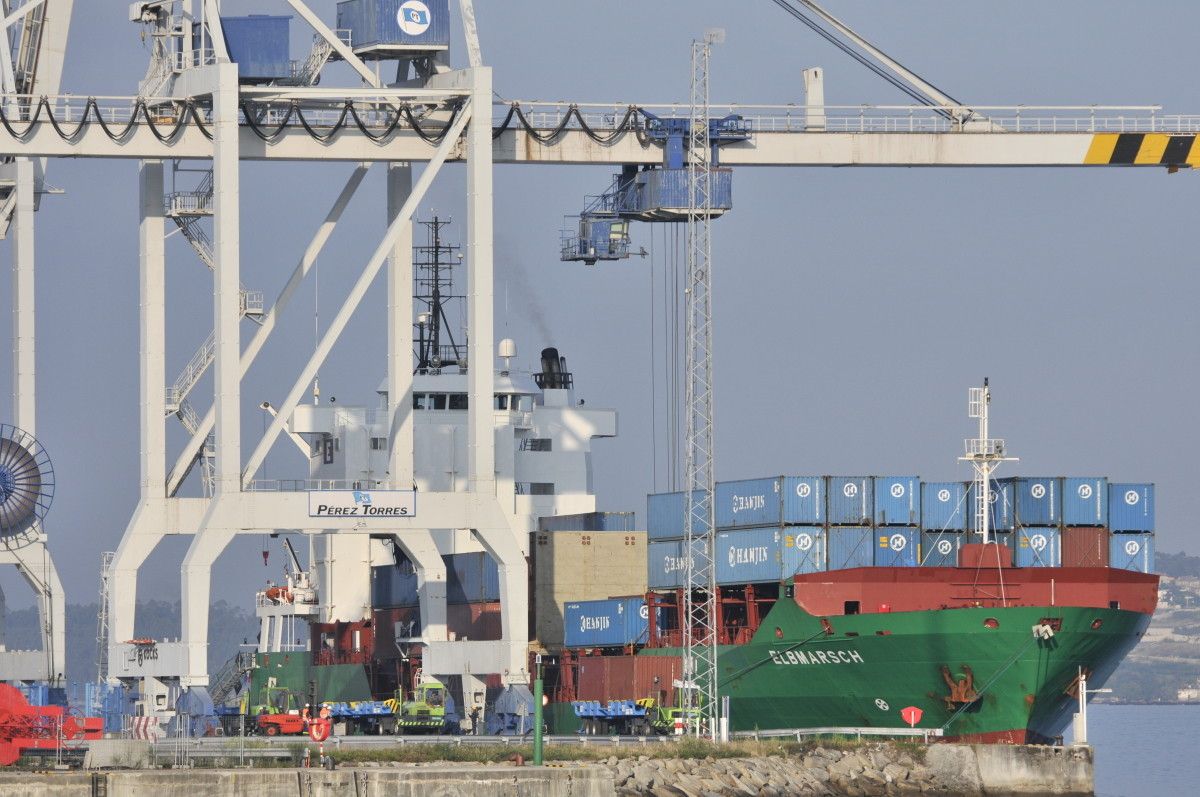 Terminal de contenedores del Puerto de Marín