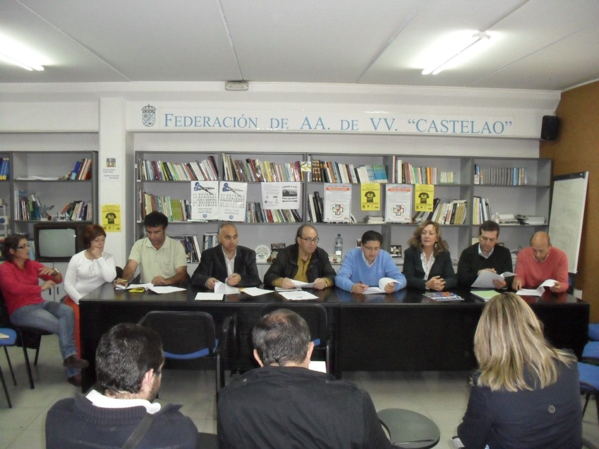 Rolda de prensa da Plataforma SOS Sanidade Pública Rolda de prensa da Plataforma SOS Sanidade Pública