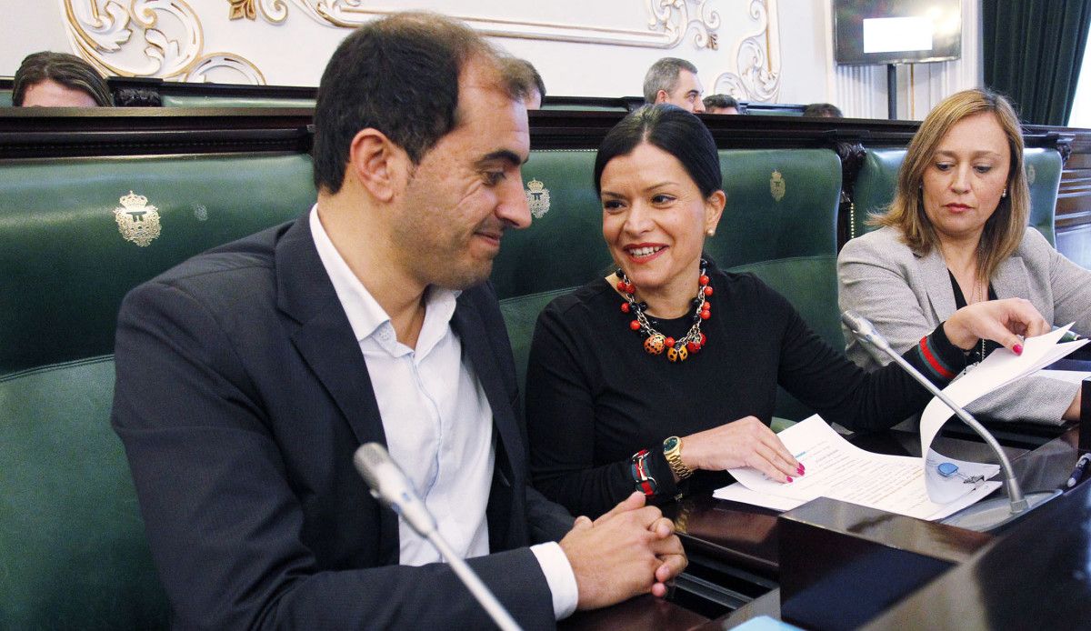 Ángel Moldes e Nidia Arévalo, voceiros do Grupo provincial do Partido Popular